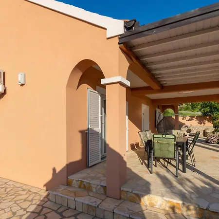 With Sea View Xiii *