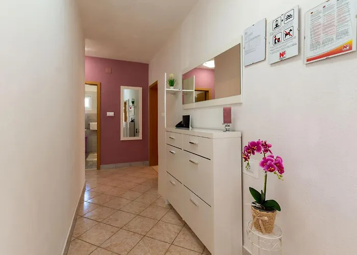 With Sea View Xiii Semesterbostad Kruševo