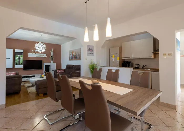 With Sea View Xiii * Kruševo